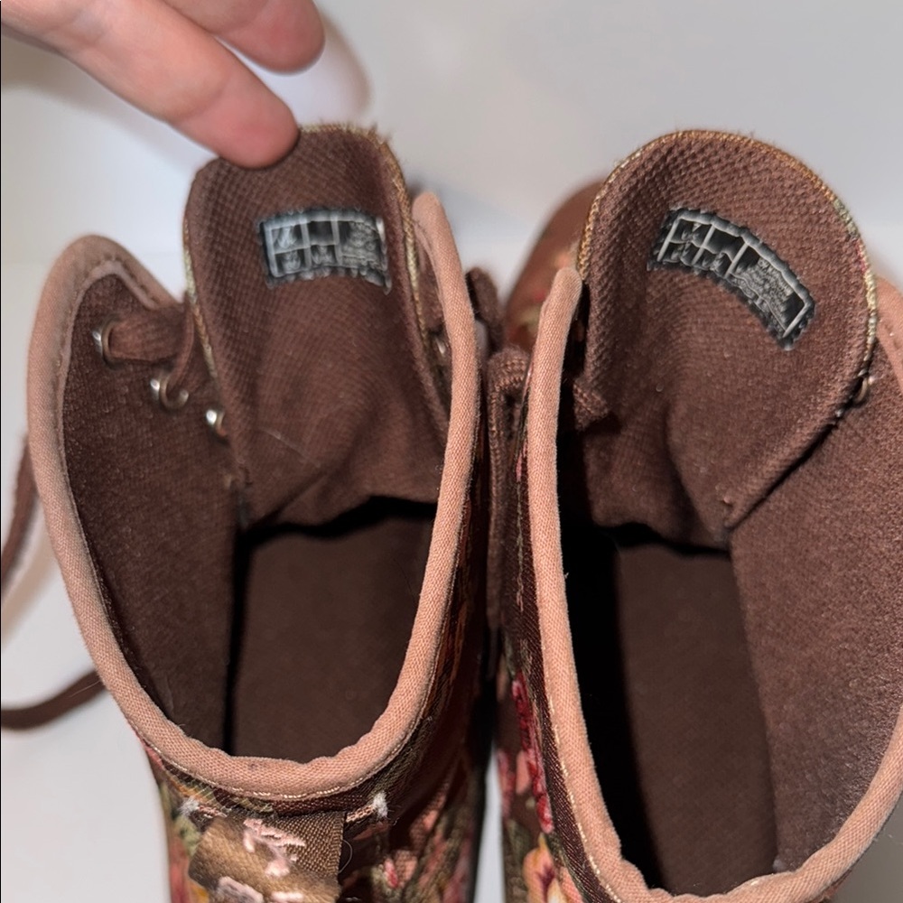 Dr. Martens Floral Brown High-Top Sneakers Women’s size 9 - Picture 6 of 11